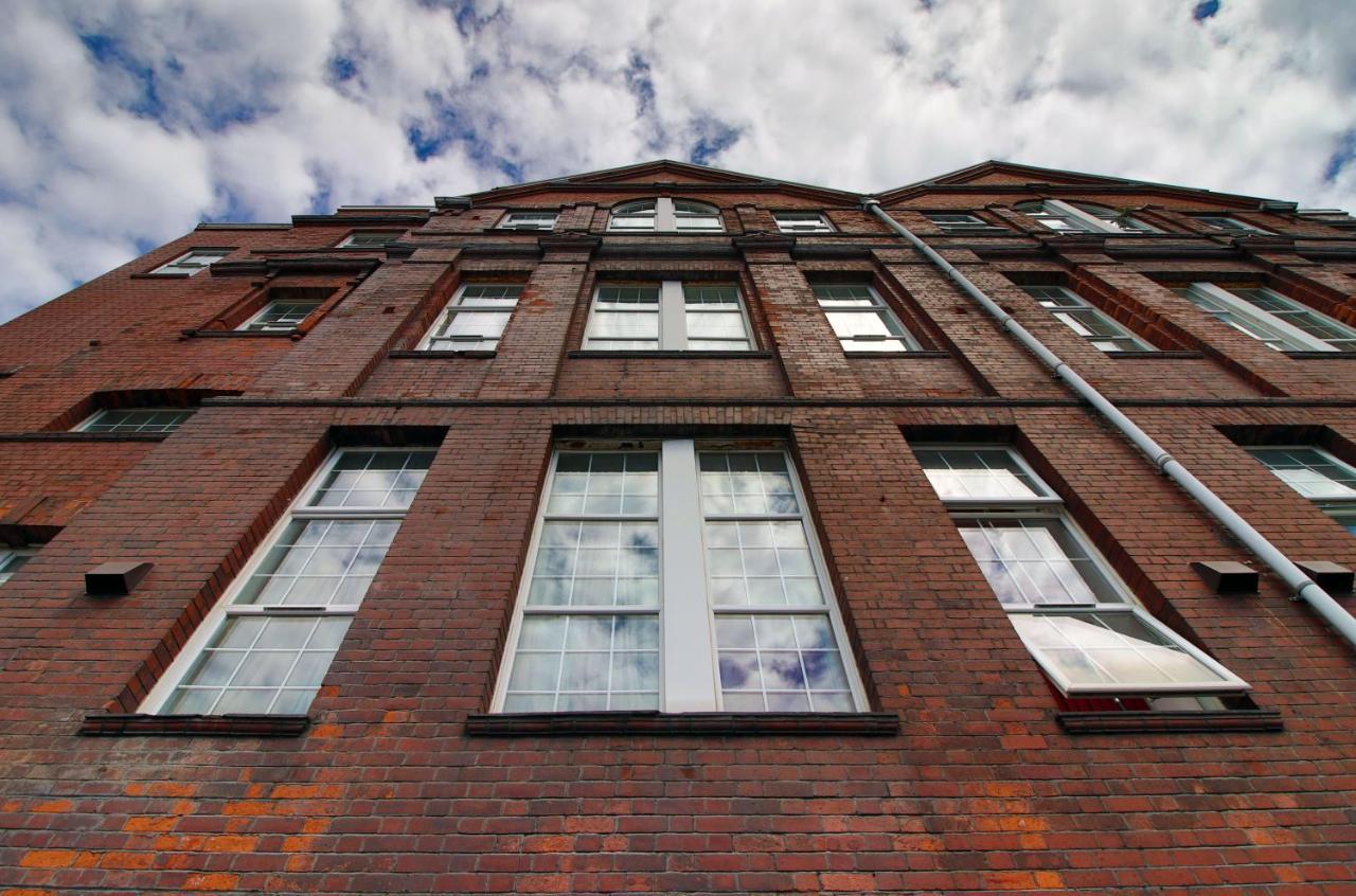 St Thomas Loft Views By Ssw - 2Br, Parking, Sleeps 4, Easy Access To City Centre, Marina, Beach And M4 Swansea Exterior photo